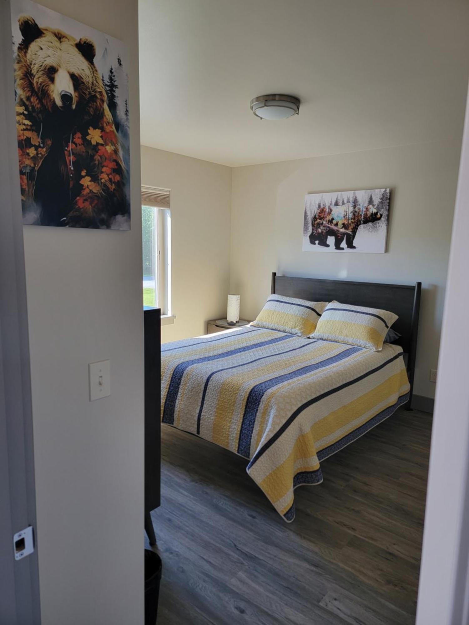 Lakeshore Lodging Suites Homer Exterior photo